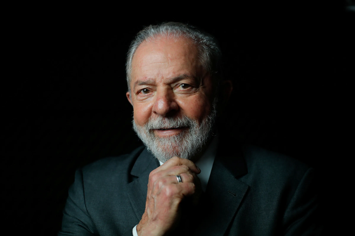 rosto de luiz inácio lula